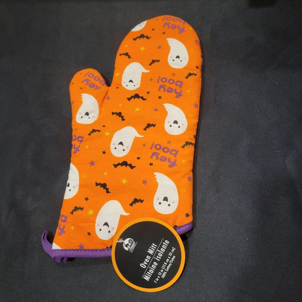 Orange oven mitt with white ghosts, black bats, and purple 'Boo!'